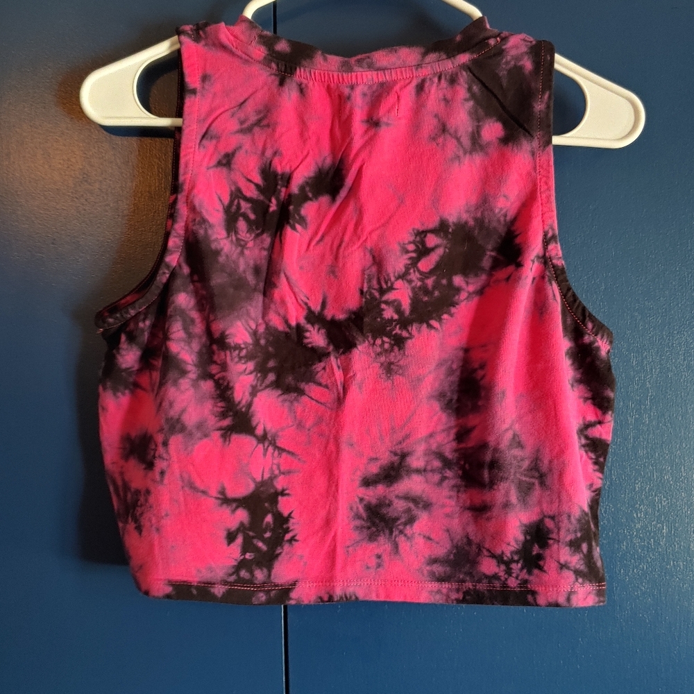 Butterfly Crop Top - Picture 4 of 4